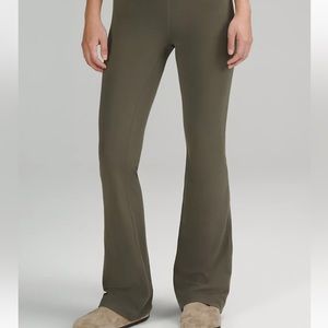 Lululemon groove leggings!